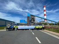 Tân sinh viên K67 KTHH tham quan nhà máy Nhiệt điện BOT Vân Phong 1 