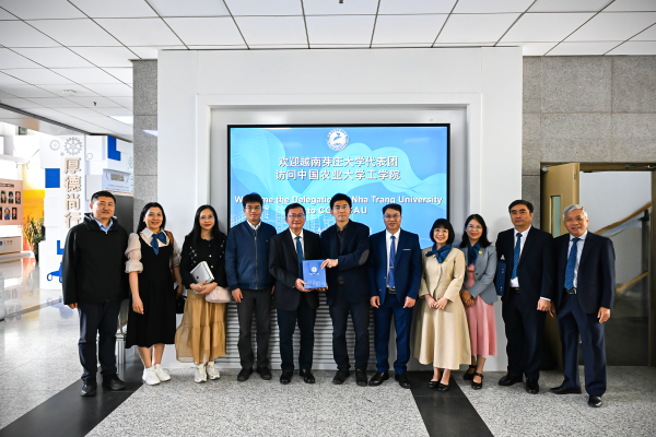 Khoa Công nghệ Thực phẩm tăng cường hợp tác với các trường đại học tại Trung Quốc