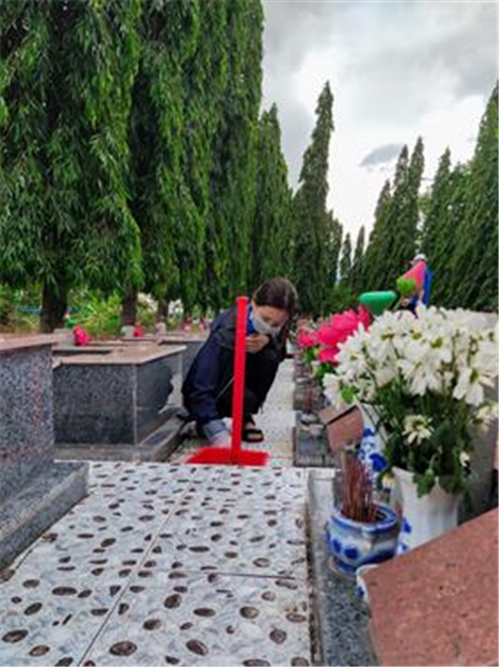 Thăm viếng Nghĩa trang liệt sỹ kỉ niệm 76 năm Ngày thành lập Quân đội nhân dân Việt Nam 22/12/2020"