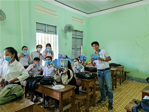 Bộ môn Công nghệ Chế biến gặp gỡ và tư vấn tuyển sinh tại trường THPT Tô Văn Ơn  - Tu Bông - Vạn Ninh  - Khánh Hòa