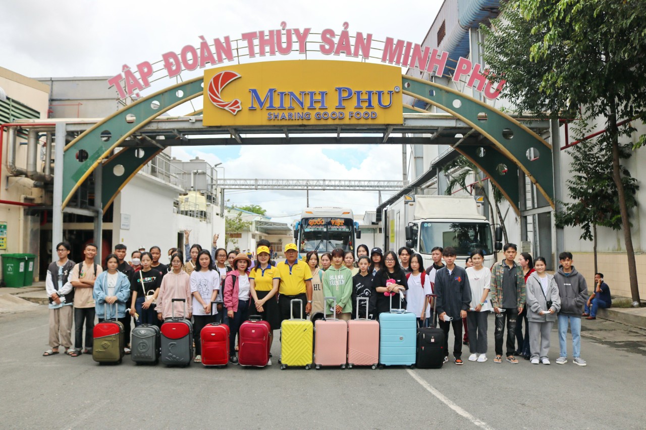 CHÀO ĐÓN TÂN SINH VIÊN NHẬP HỌC NGÀNH CBTS THEO CT ĐÀO TẠO MINH PHÚ-NTU