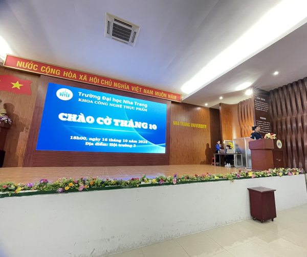 CÔNG TY TNHH GALLANT OCEAN TRAO HỌC BỔNG CHO SINH VIÊN KHOA CNTP