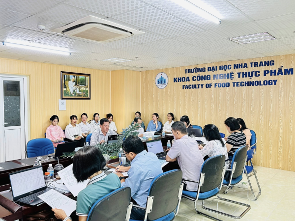 Bảo vệ Chuyên đề tốt nghiệp 63CBTS