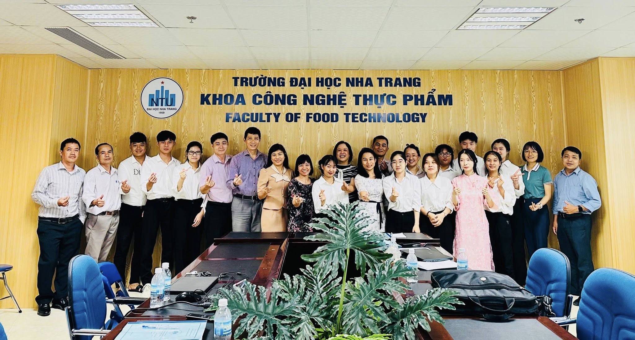 Bảo vệ Chuyên đề tốt nghiệp 63CBTS