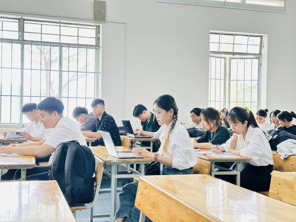 Bảo vệ đồ án tốt nghiệp 63CBTS